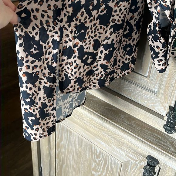 Eloquii Easy V Neck Cheetah La Vida Top Blouse size 24 - Picture 12 of 12